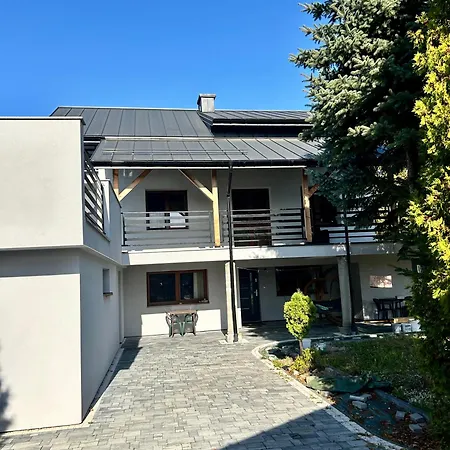 Debina Apartment Wojnicz